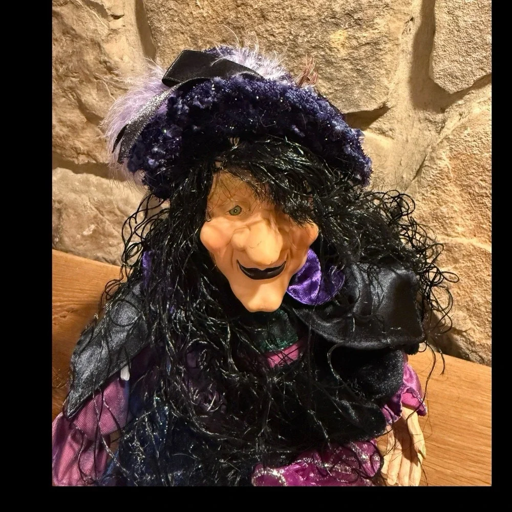 Halloween Witch Shelf Sitter Large 20